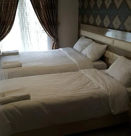 Bed & Breakfast Airport *